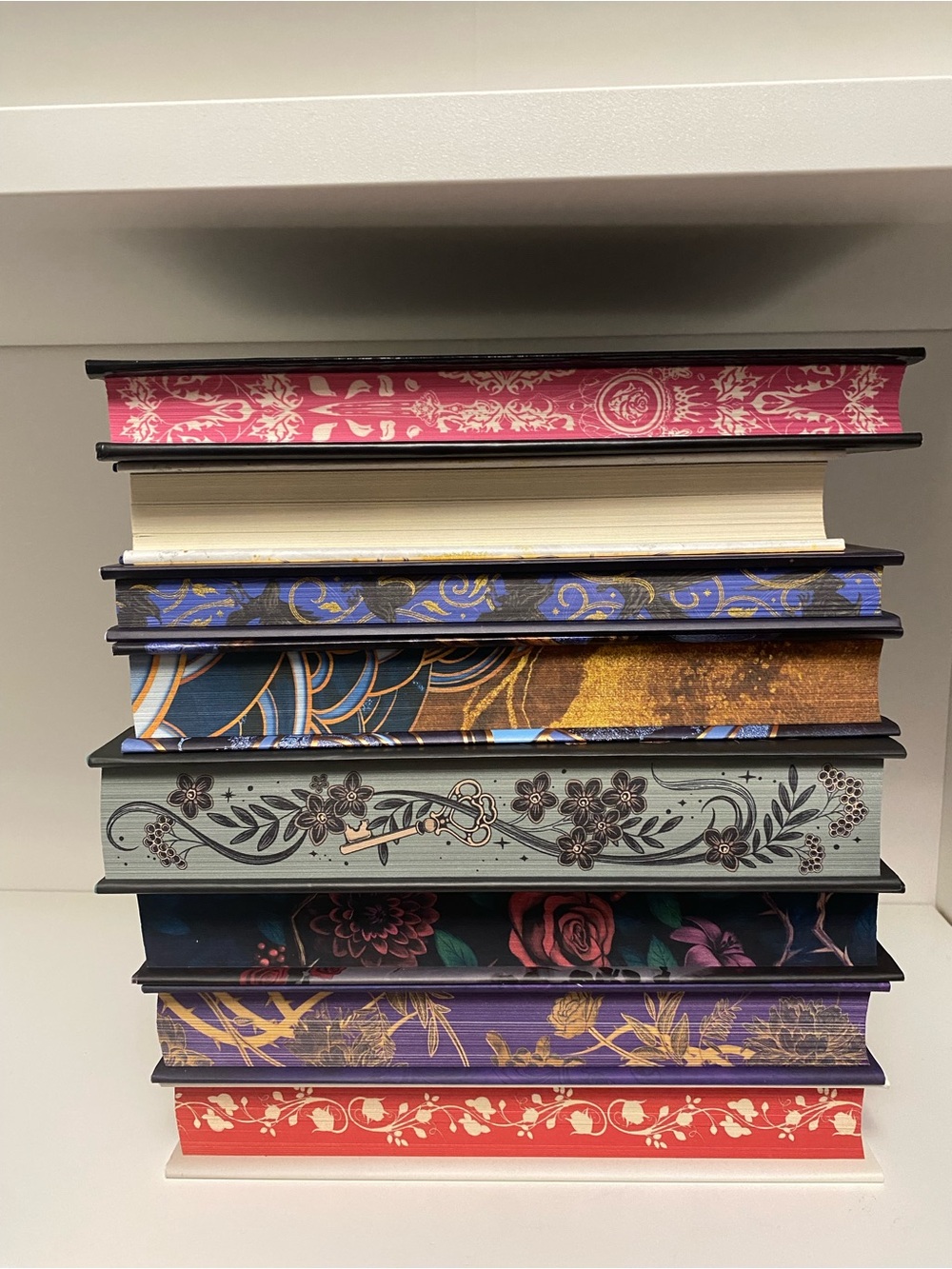 Fantasy Romance SE Hardcovers Bundle - Picture 2 of 2